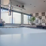 Lägenhet Loft 150 M2 Jacuzzi, Sauna Et Massage