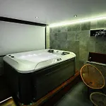 Lägenhet Loft 150 M2 Jacuzzi, Sauna Et Massage Blagnac