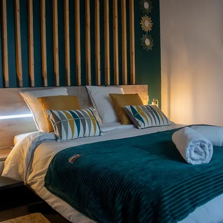 Daire Loft 150 M2 Jacuzzi, Sauna Et Massage *