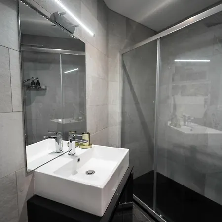 Daire Loft 150 M2 Jacuzzi, Sauna Et Massage